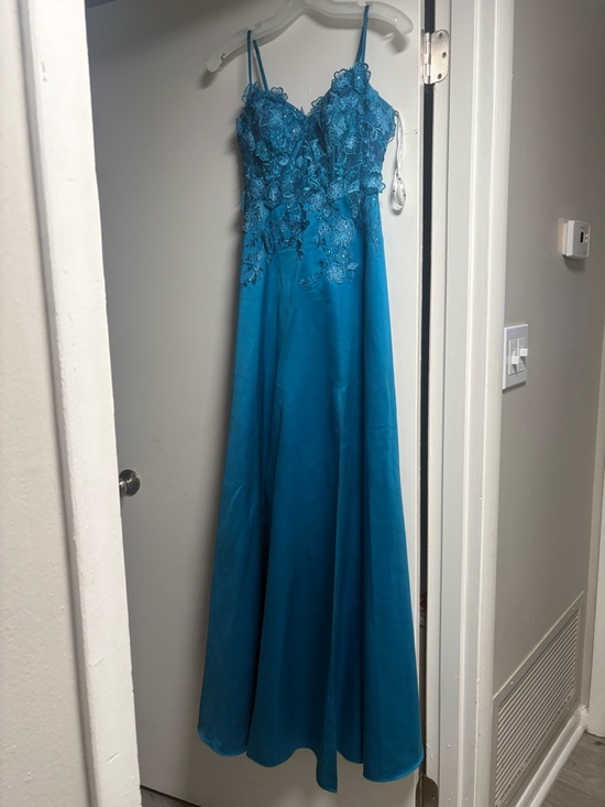 Jules & Cleo Dresses & Skirts - Teal Lace Appliqué Prom Dress with Spaghetti Straps
